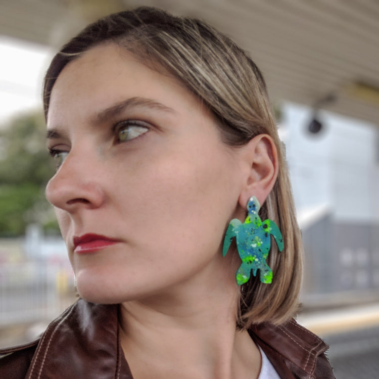 Large option for indication of size